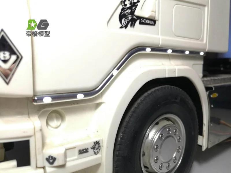 Alu Cabine Sidebars met Witte Verlichting Scania R470/R620