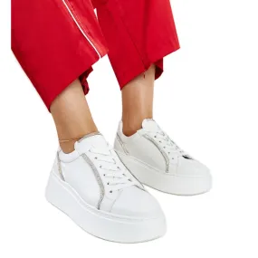 Karino witte leren sneakers met strass steentjes